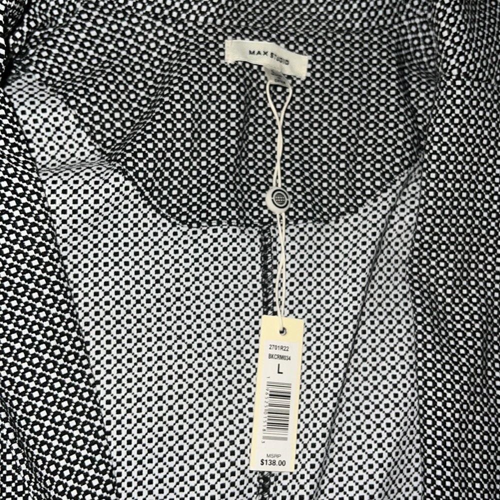 Max studio Blazer - Picture 2 of 2